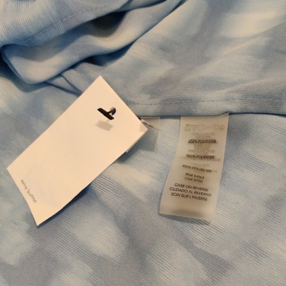 Calvin Klein. Blue Tie-Dye women's shirt - Picture 5 of 10